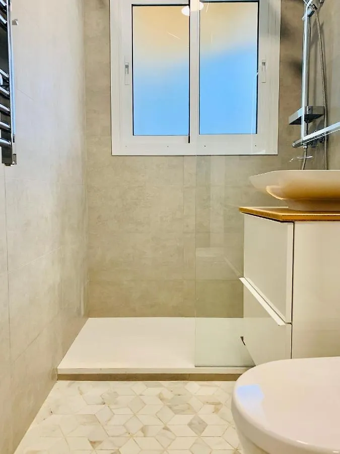 Shiny Studio With Pool & Carihuela Beach At 500M Torremolinos 0*,  Spain