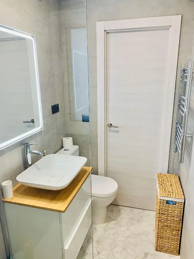 Shiny Studio With Pool & Carihuela Beach At 500M Torremolinos